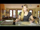 How to Make Sugar Cookies With a Jelly Center : Making Cookies
